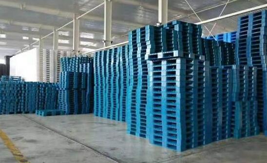 怎么增強塑料托盤的耐熱性